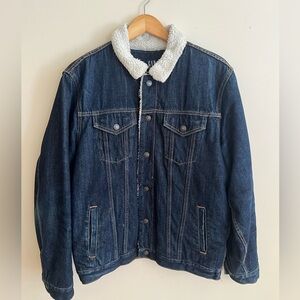 GAP Men’s Sherpa Denim Jacket - Size Large